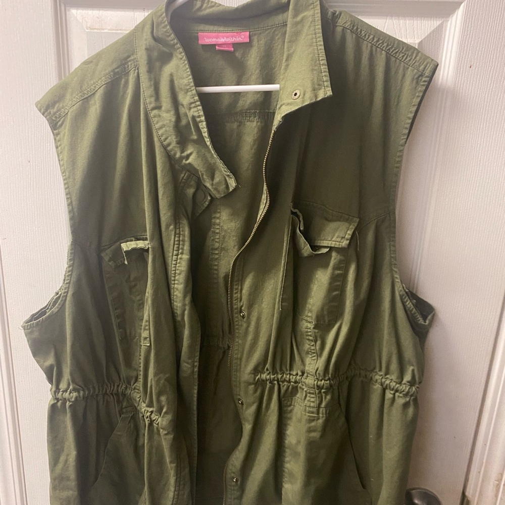 Woman Within green vest 2xl